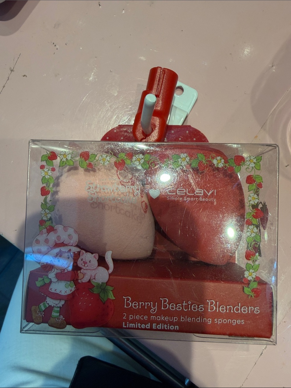 Berry Besties Blenders - Pink & Red Makeup Sponges
